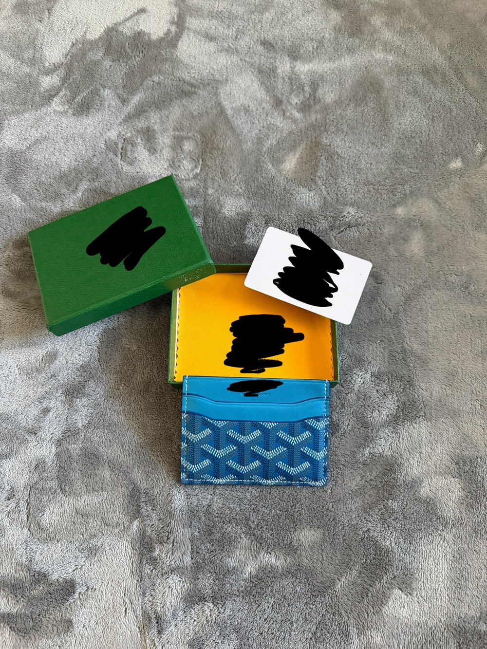 GYD Blue Patterned Card Holder with Yellow Interior